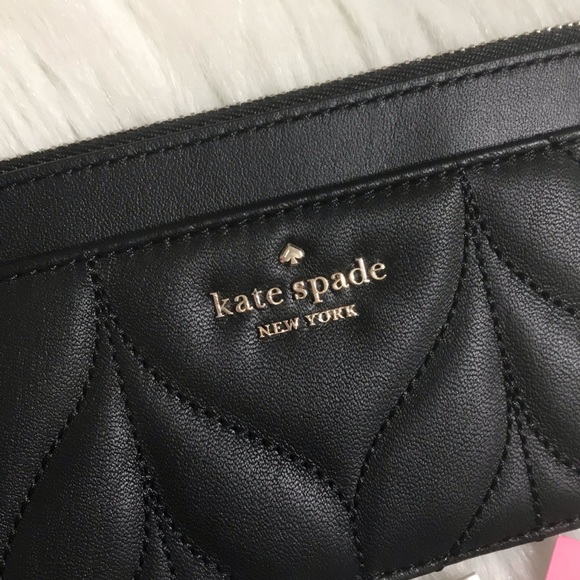 NWT! Kate Spade Briar Lane Quilted Large Card Case - Picture 4 of 6